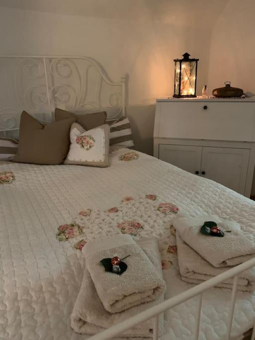100 Qm Ferienwohnung Am Heiligen Brunnen Quedlinburg Esterno foto